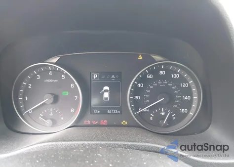 2018 Hyundai Elantra Sel z USA, uszkodzony, nr VIN 5NPD84LF4JH374083